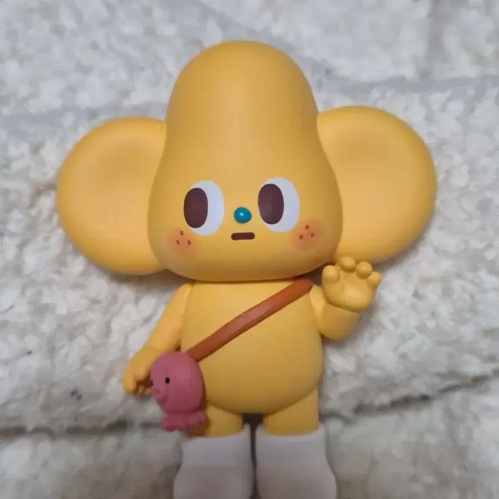 [BUNJANG] Nuguri Factory Stafy Figure / 너구리공장 스타피 피규어