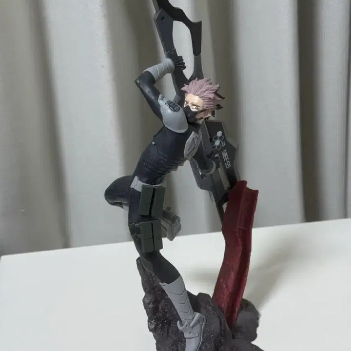 [BUNJANG] Kaiju No. 8 Ichiban Kuji Prize A Narumi Gen Figure / 괴수8호 이치방쿠지 A상 나루미 겐 피규어