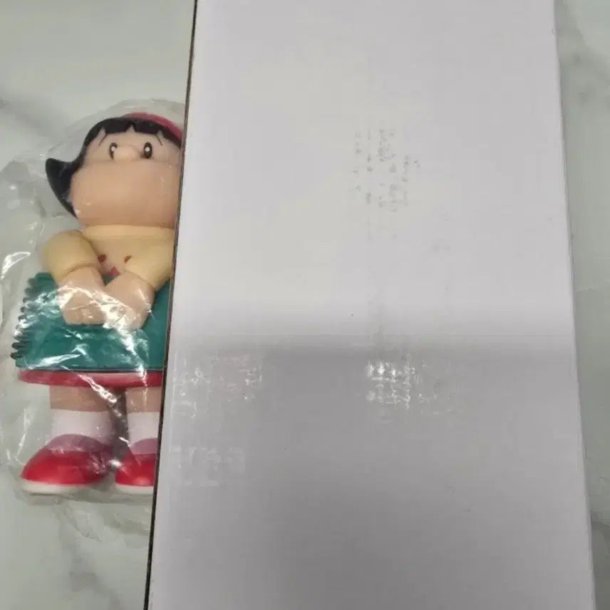 [BUNJANG] Doraemon Gian and Jaiko "Sweetheart" Figure Set (2 Types, Sealed) / 도라에몽 퉁퉁이와 퉁순이 피규어 미개봉 2종 세트로 일괄 판매합니다.