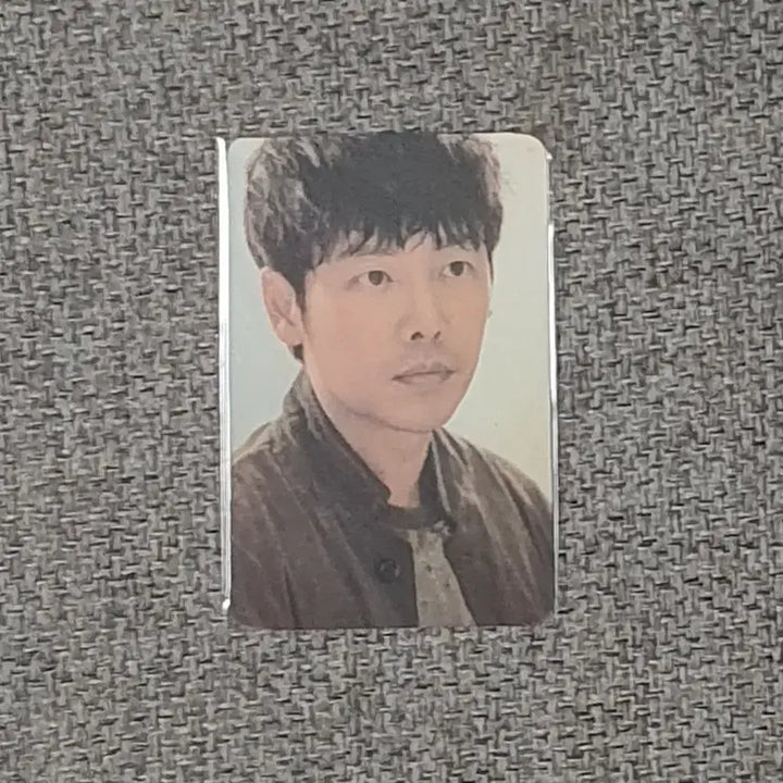 [BUNJANG] The Guest Yoon Hwa-pyeong (Kim Dong-wook) Lenticular Photocard / 손더게스트 윤화평(김동욱) 렌티큘러 포카