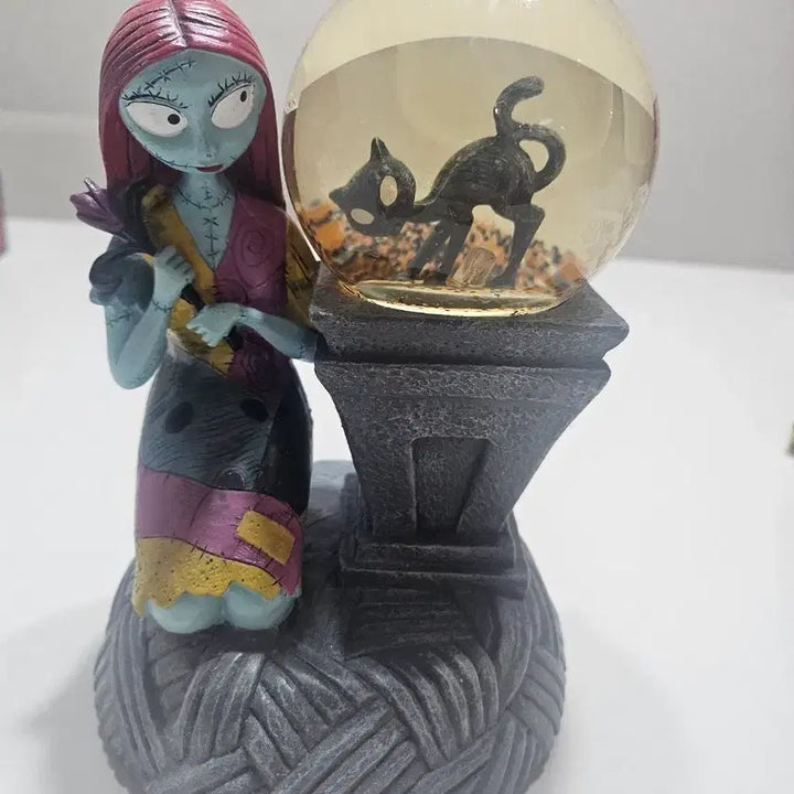 [BUNJANG] The Nightmare Before Christmas Snow Globe Music Box / 크리스마스의 악몽 스노우볼 오르골