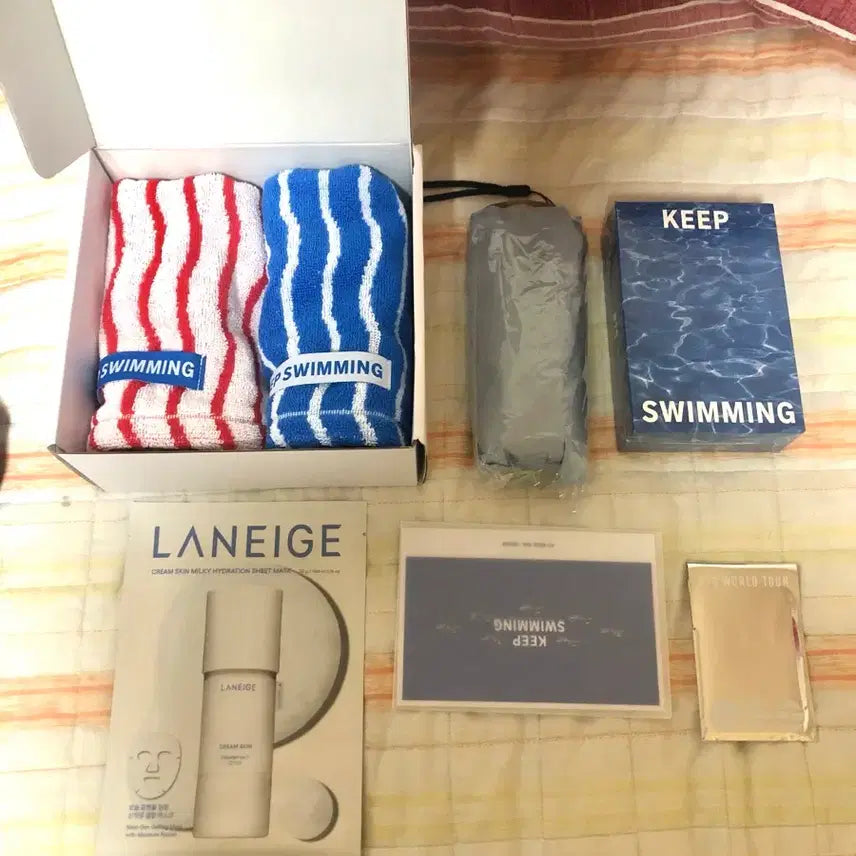 [BUNJANG] BTS ARMY Fanclub Gift Set + Photocard + Arirang Album Set / BTS 방탄 부산콘 아미 팬클럽 기프트 세트+포토카드