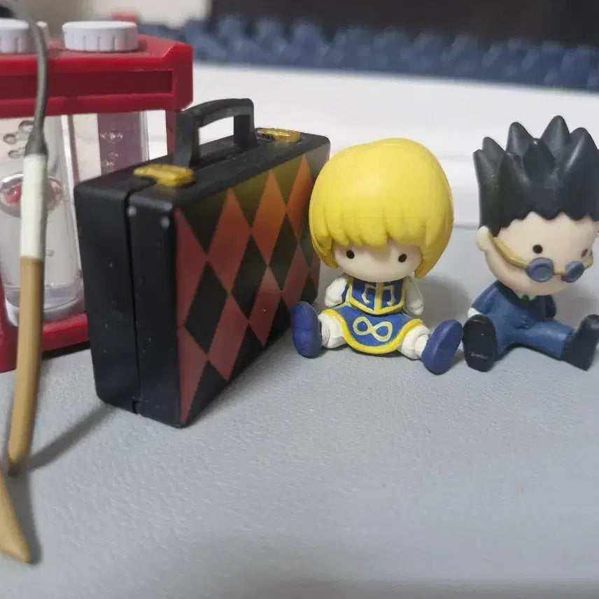 [BUNJANG] Hunter x Hunter Re-Ment Miniature Figurine - Featuring Kurapika &amp; Leorio / 헌터x헌터 리멘트 미니어처 소형 재현모형 크라피카,레오리오