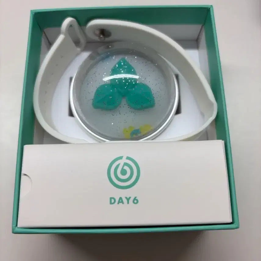 [BUNJANG] DAY6 Made Watch Ver.3 / 마데워치 Ver3 판매합니다