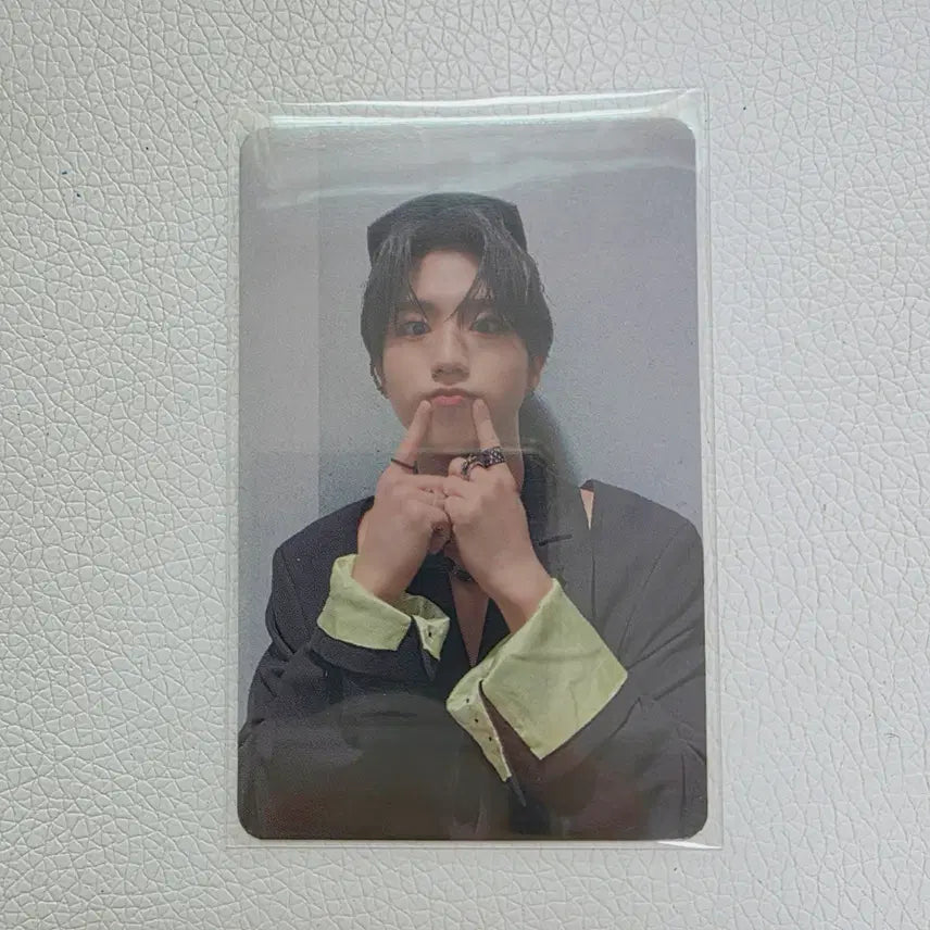 [BUNJANG] ODDINARY Aladdin Lucky Draw Photocard / 오디너리(ODDINARY) 알라딘 특전 (한)
