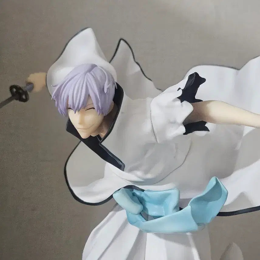 [BUNJANG] MegaHouse GEM Bleach Gin Ichimaru Figure / 메가하우스 gem 블리치 이치마루 긴 피규어