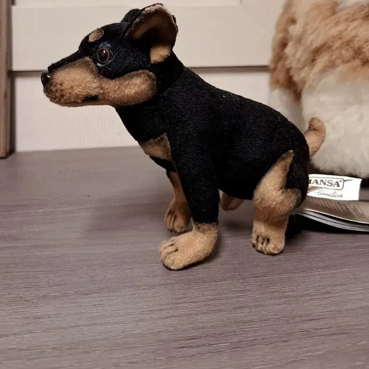 [BUNJANG] Hansatoy Miniature Pinscher Dog Plush / 한사토이 미니핀 강아지 인형