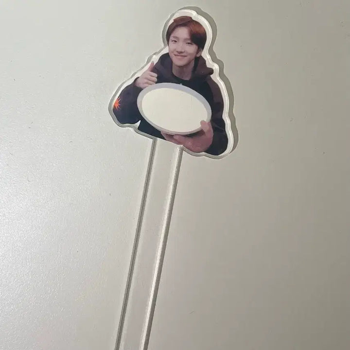 [BUNJANG] BOYNEXTDOOR Yunhak Photo Prop / 보넥도 운학 예절샷 포토프롭