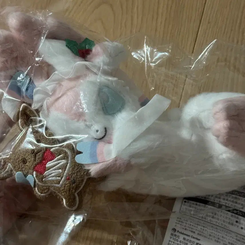 [BUNJANG] Pokemon Center Holiday Blessing Christmas Sylveon / 미개봉 포켓몬스터 포켓몬센터 홀리데이 블레싱 크리스마스 님피아