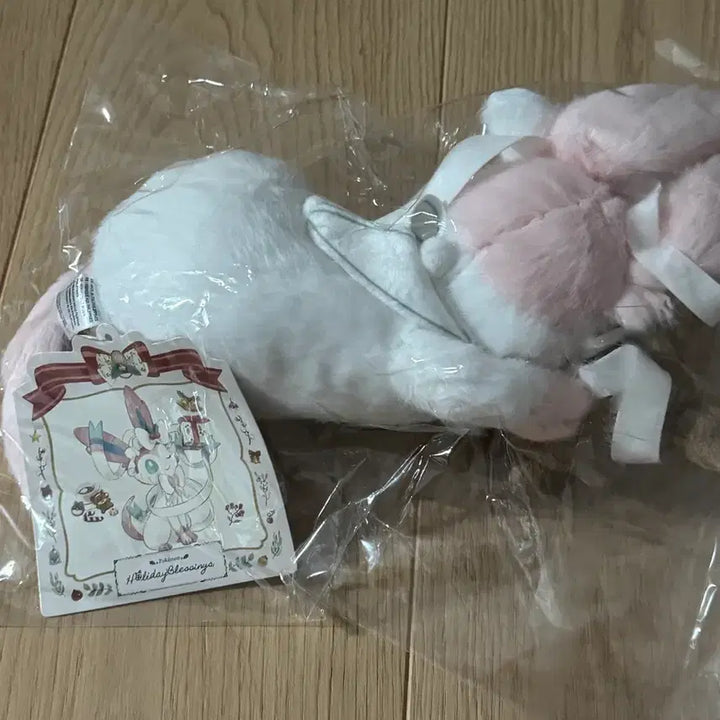 [BUNJANG] Pokemon Center Holiday Blessing Christmas Sylveon / 미개봉 포켓몬스터 포켓몬센터 홀리데이 블레싱 크리스마스 님피아