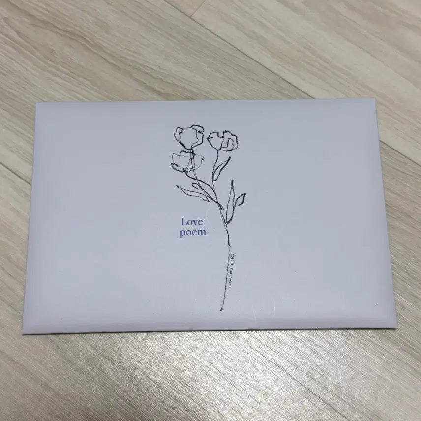 [BUNJANG] IU Love Poem Postcard / 아이유 Love poem 러브포엠 엽서
