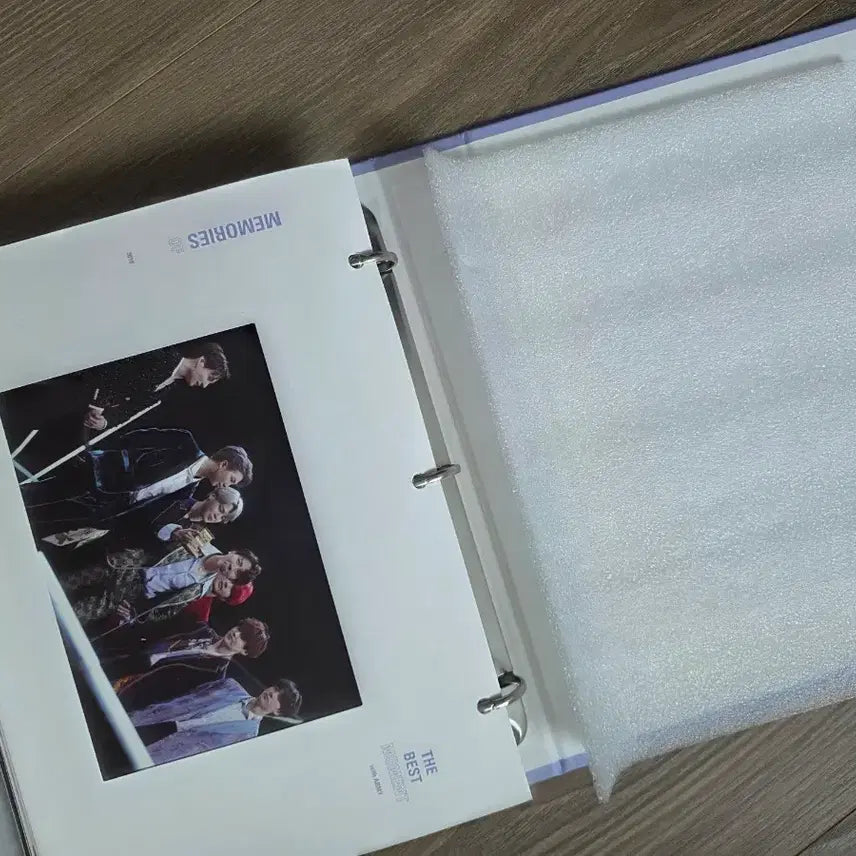 [BUNJANG] BTS Memories 2018 DVD V Photocard / 방탄소년단 BTS 메모리즈 DVD 2018 태형 V포카 포함
