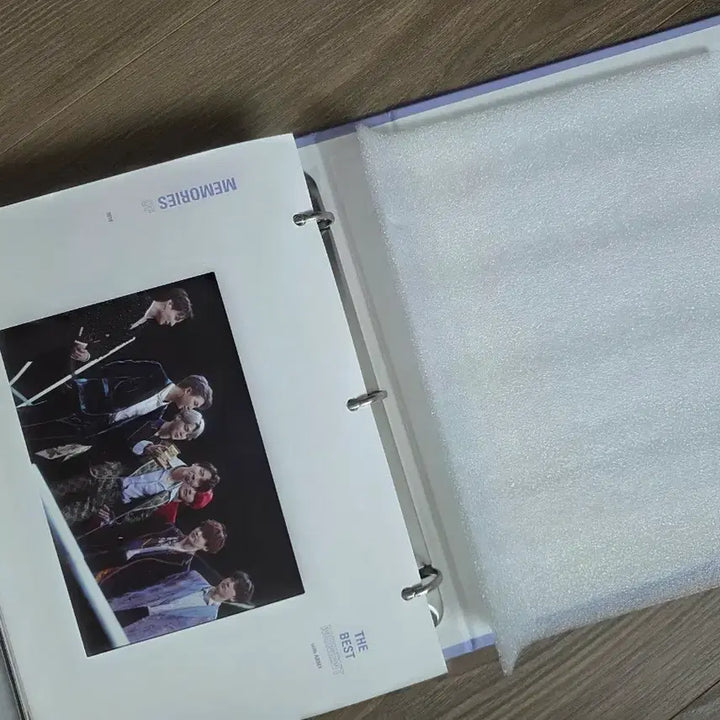 [BUNJANG] BTS Memories 2018 DVD V Photocard / 방탄소년단 BTS 메모리즈 DVD 2018 태형 V포카 포함