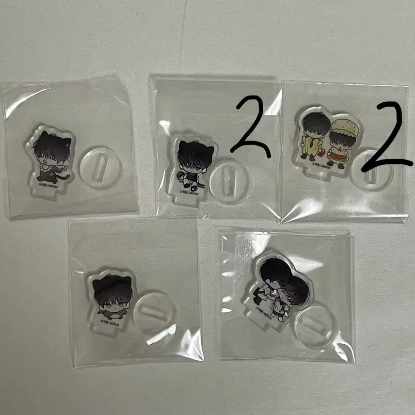 [BUNJANG] Wolyoilui Guwonja Wolgu Gacha (Sealed) / 월요일의 구원자 월구 가챠