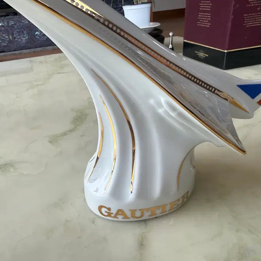[BUNJANG] Gautier Cognac Concorde Anniversary Decanter / 고티에 코냑 공병 콩코드 기념 디캔터