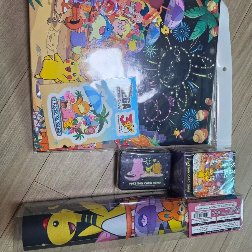 [BUNJANG] Pokemon Busan Relaxing Vacation (Fireworks) Bundle Set / 포켓몬 부산 느긋느긋바캉스(불꽃놀이) 제품 일괄판매합니다(컬렉션북,틴케이스,덱케이스,플레이매트,한정스티커)