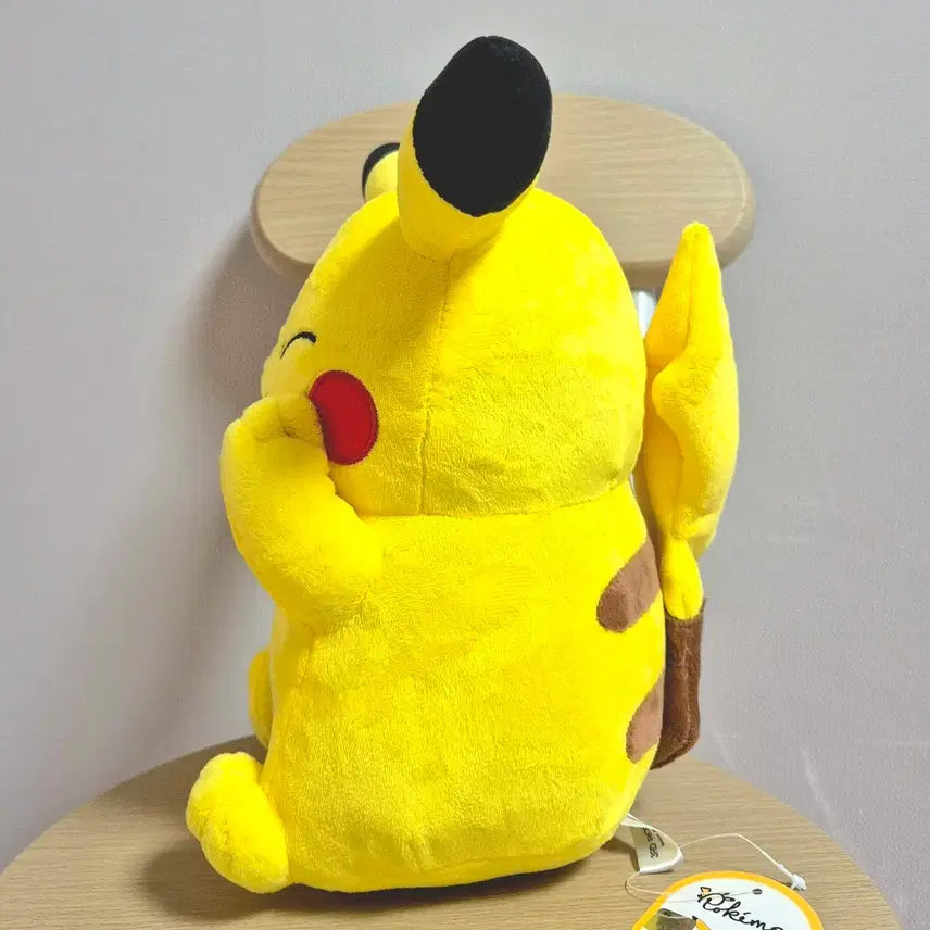 [BUNJANG] Pokemon Wink Pikachu Plush Doll / (8/5까지40%특가)포켓몬스터 윙크 피카츄 인형