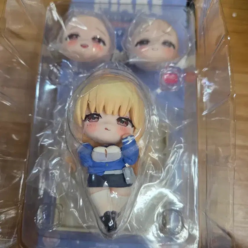 [BUNJANG] Niki Tia Naga SD Figure Bundle Set / 니케 티아 나가SD피규어 일괄로팝니다
