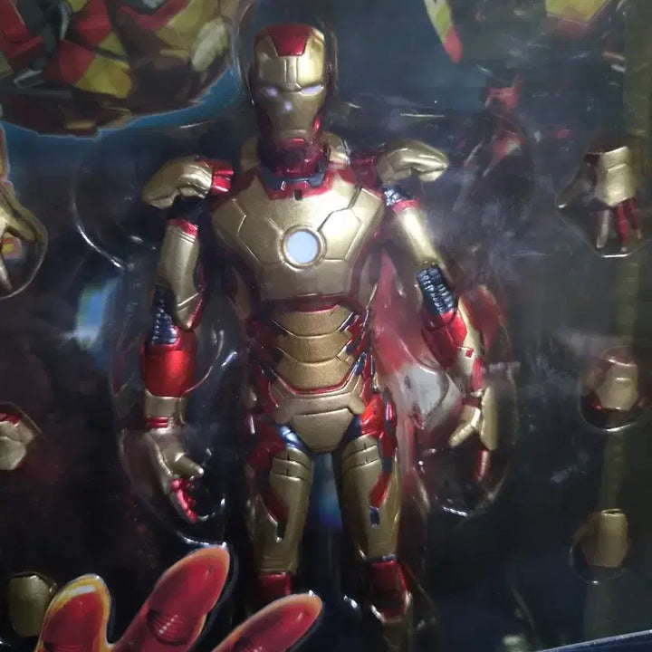 [BUNJANG] Marvel Iron Man Mark 42 Figure / 마블 아이언맨 42마크 피규어