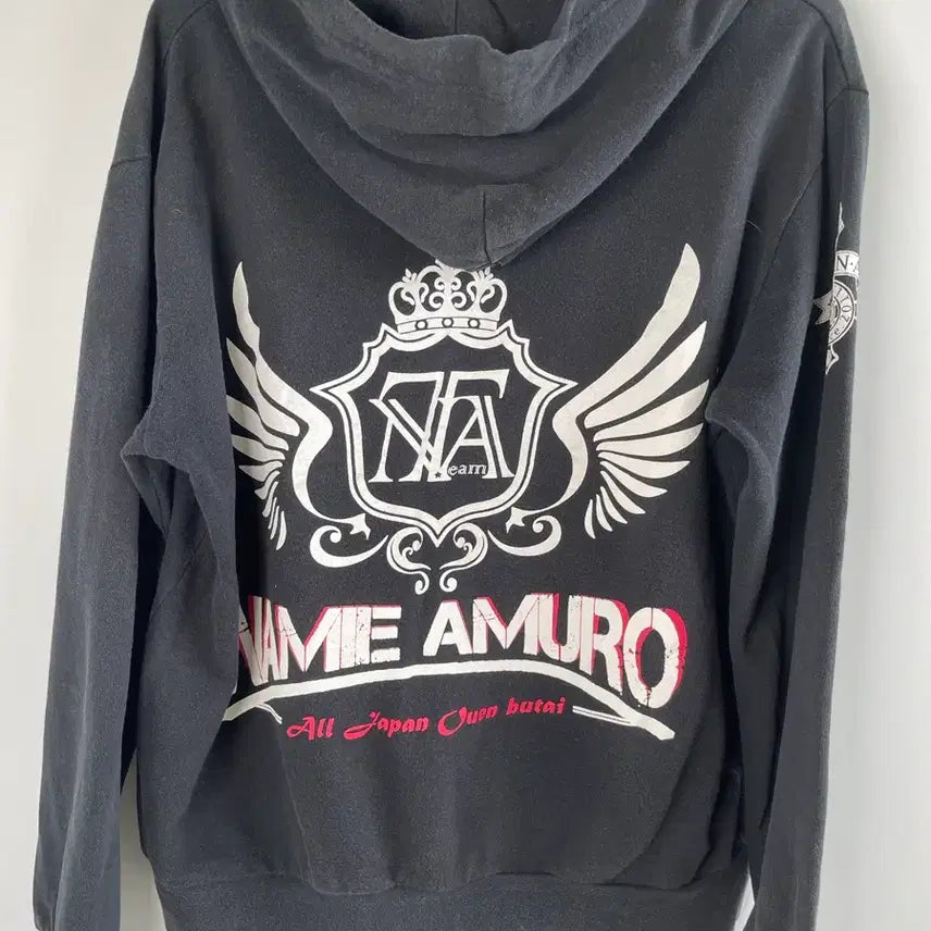[BUNJANG] Namie Amuro Tour Official Hoodie Zip-Up (Unisex L) / 아무로 나미에 투어 오피셜 후드 집업 (남녀공용 L)