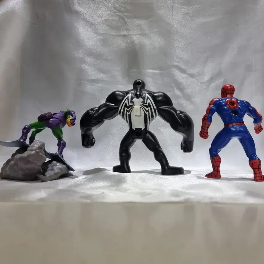 [BUNJANG] Marvel Spider-Man, Venom, Green Goblin Mctoy Figure Bundle Set / 마블 스파이더맨 베놈 그린고블린 맥토이 피규어 일괄