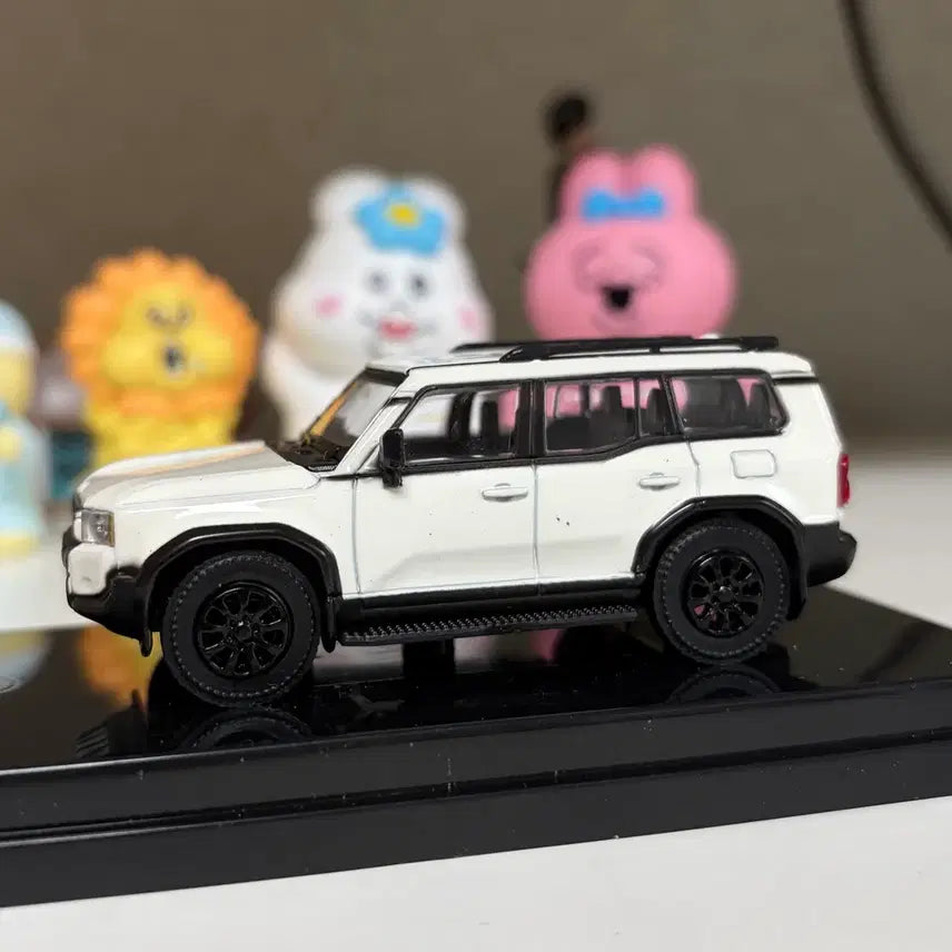 [BUNJANG] Para64 2024 Toyota Land Cruiser 250 Prado Icecap Diecast Model / 파라64 2024 도요타 랜드크루저 250 프라도 아이스캡 다이캐스트
