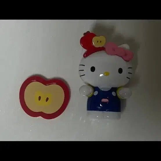 [BUNJANG] Hello Kitty Apple Hyper Toy / 헬로키티 사과 히퍼