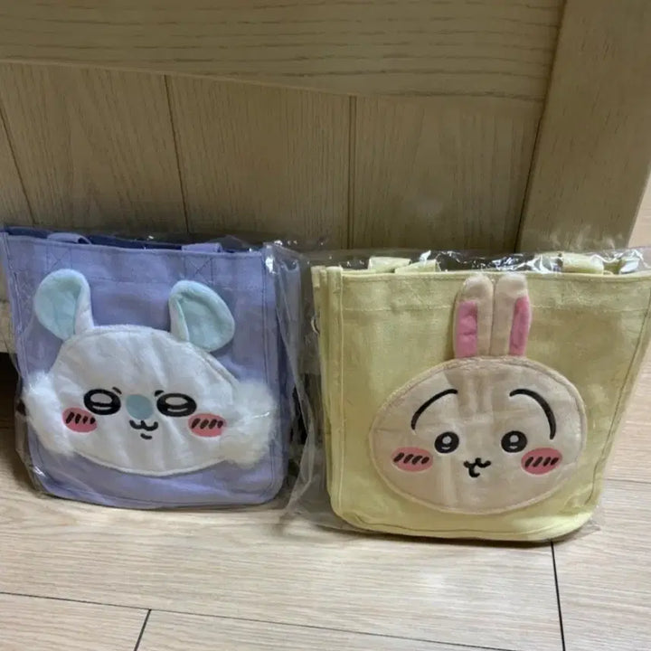 [BUNJANG] Chiikawa 2WAY Mini Tote Bag (Momonga) / [번장 최저가/새상품] 퍼레이드 치이카와 먼작귀 2WAY 미니 토트백 모몽가