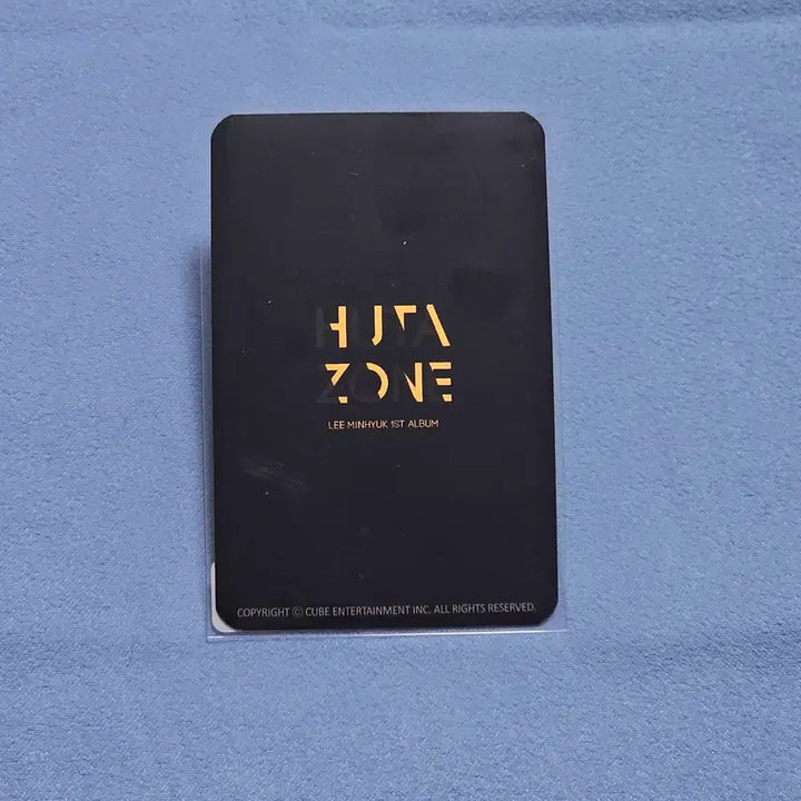 [BUNJANG] BTOB Minhyuk HUTA HUTAZONE Studio Photocard / 비투비 이민혁 허타(HUTA) HUTAZONE 허타존 공방 포카 [할인]