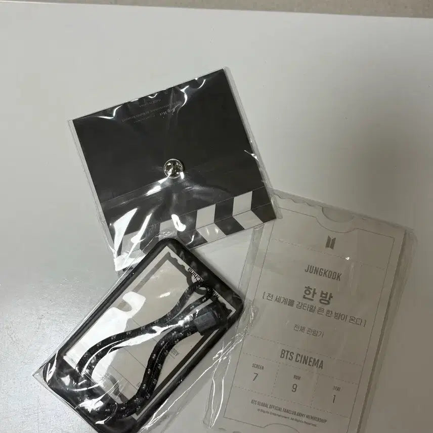 [BUNJANG] BTS Cinema Official Goods Set / 방탄소년단 BTS 시네마 굿즈 세트