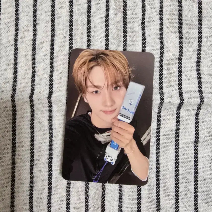 [BUNJANG] TWS 2026 Tour In Seoul 42 Zone Youngjae Photocard / 2026 TWS 투어 인 서울 42존 포카 영재