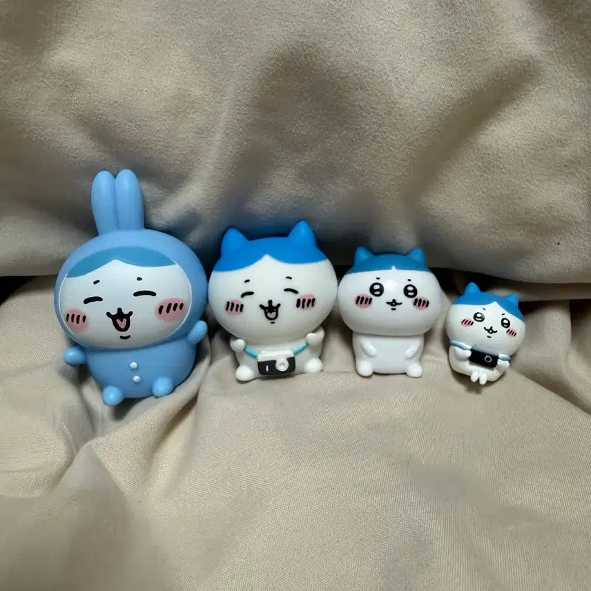 [BUNJANG] Chiikawa Hachiware Gacha Figure Bundle Set / 치이카와 하치와레 가챠 피규어 일괄