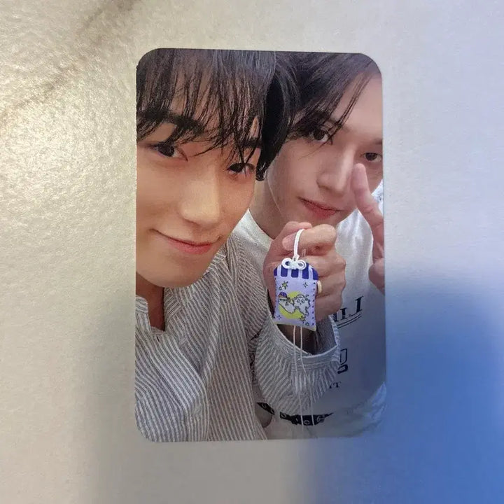 [BUNJANG] ATEEZ Fanmeeting Membership Umbrella Unit Photocard / 에이티즈 팬미팅 멤버십 우산 유닛 포카