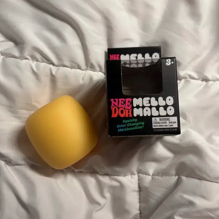 [BUNJANG] Nido Melo Mallo Squishy Yellow/Red / 니도 정품 멜로말로 말랑이 노랑/레드