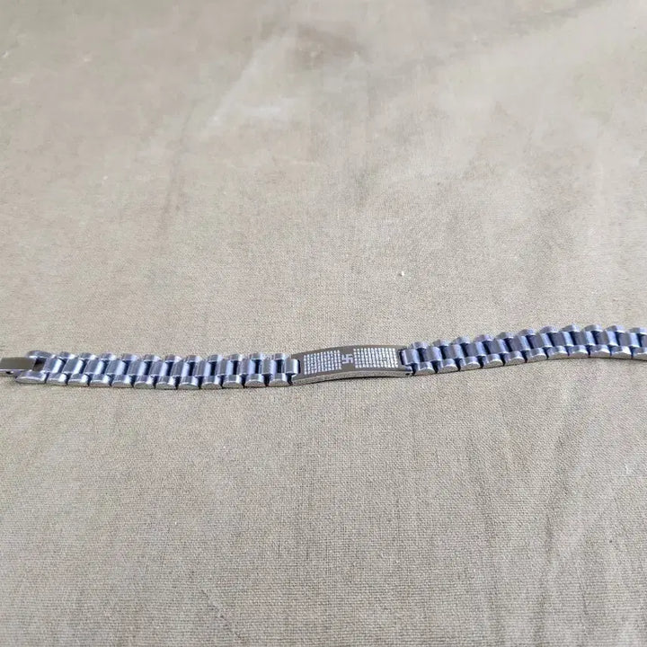 [BUNJANG] Buddhist Scripture Engraved Bracelet / 불교 경전 팔찌 음각으로 불경이 새겨짐