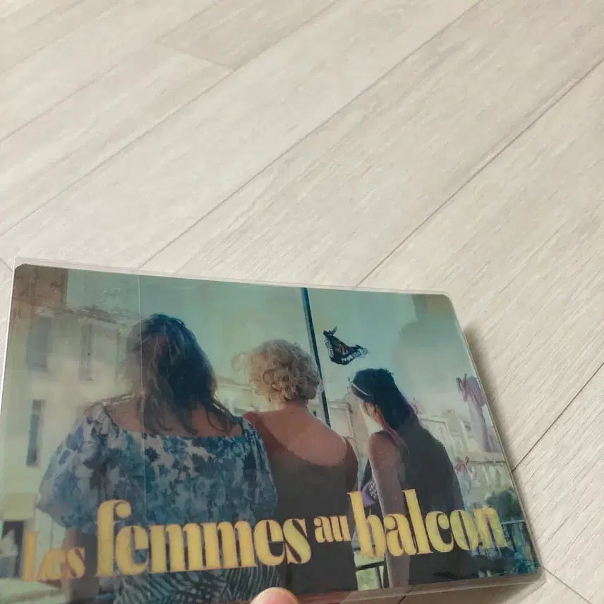 [BUNJANG] Balconies Girls Postcard Lenticular / 발코니의 여자들 엽서 랜티큘러