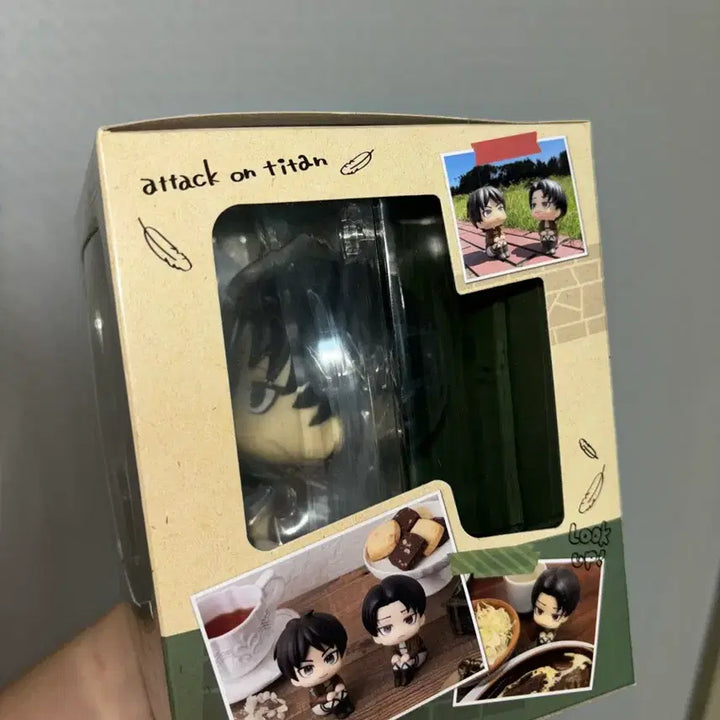 [BUNJANG] Levi Look Up Figure (Sealed) / [미개봉]리바이 룩업