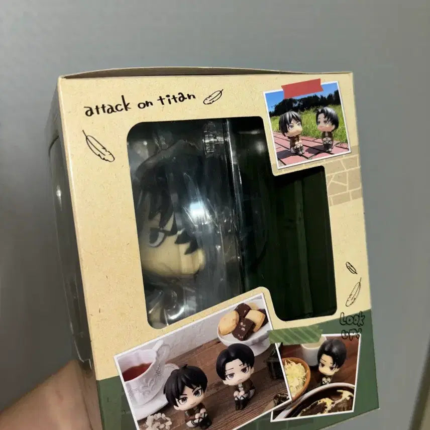 [BUNJANG] Levi Look Up Figure (Sealed) / [미개봉]리바이 룩업