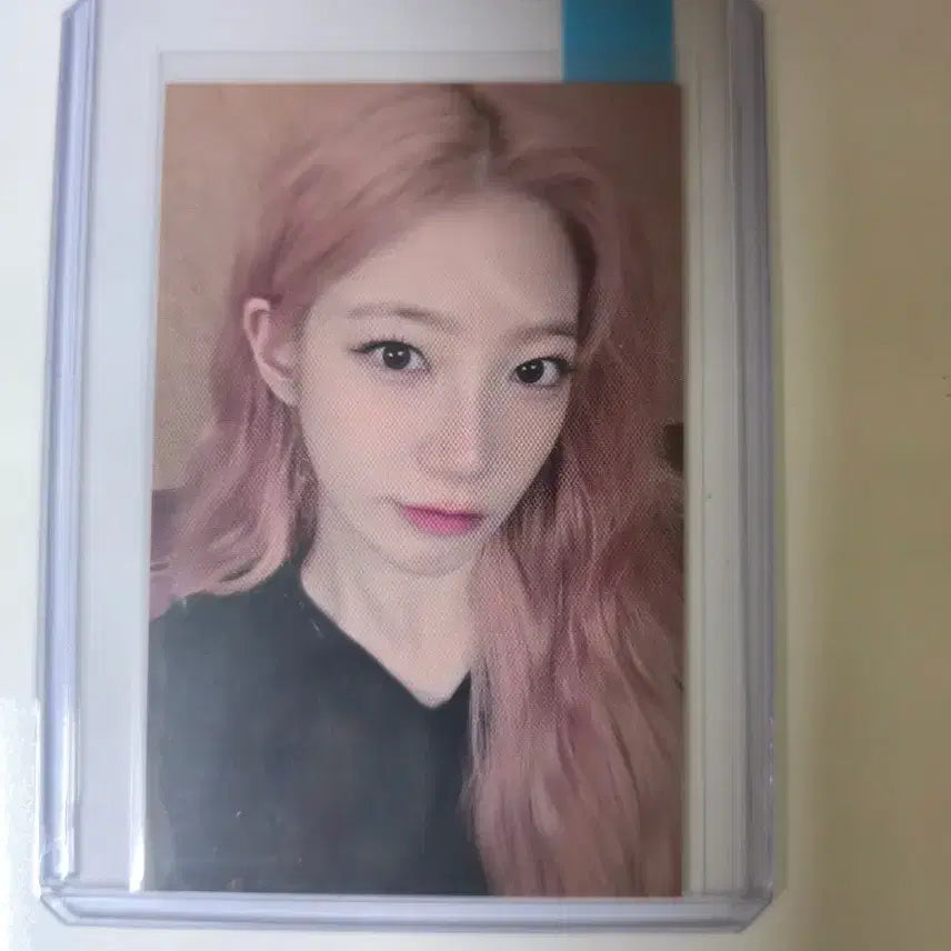 [BUNJANG] LE SSERAFIM KAZUHA Ik-hot Incheon Concert Pearnajohn Photocard / 르세라핌 카즈하 이크핫 인천콘 피어나존 포카