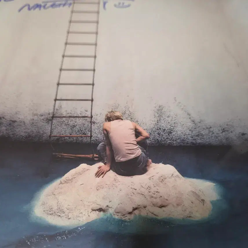 [BUNJANG] Seo Dong-hyun Big Naughty Signed LP Cobalt and Navy Between / 빅나티 서동현 싸인반 LP 코발트와 네이비 사이