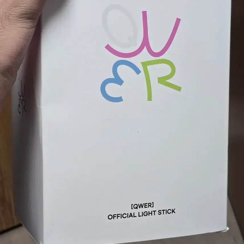 [BUNJANG] QWER Official Lightstick / [QWER] 공식 응원봉 팝니다