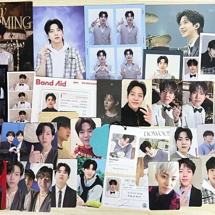 [BUNJANG] Day6 Dowoon Photocard Postcard Goods Bundle Set / 데이식스 도운 포카 엽서 굿즈 일괄 판매
