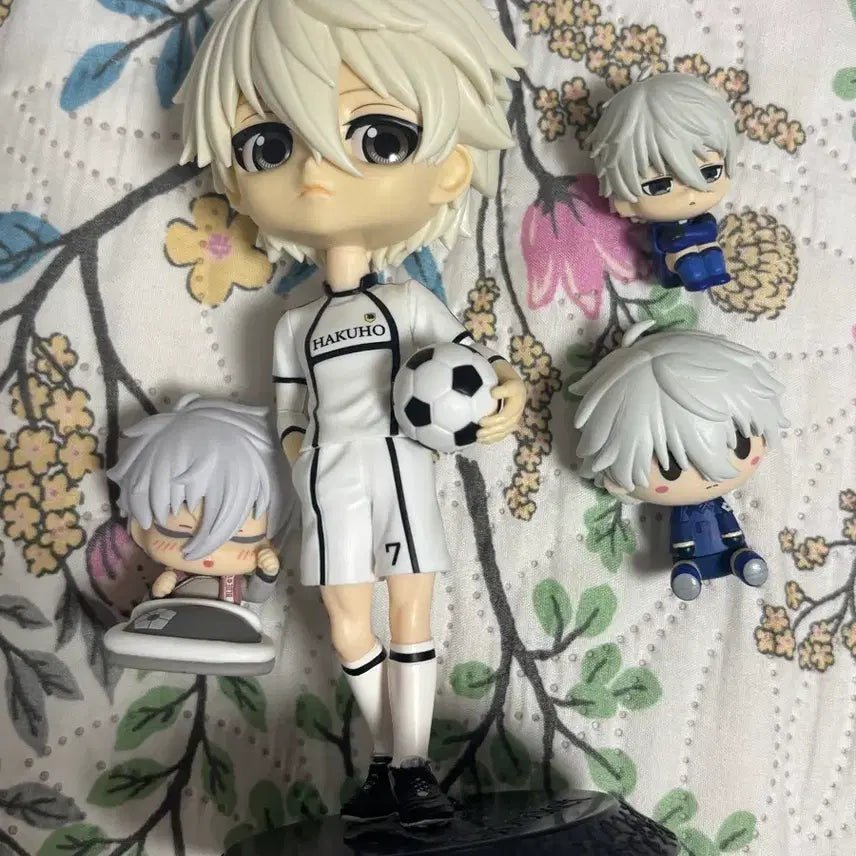 [BUNJANG] Blue Lock Nagi Seishiro Q Posket, Chokonokko, Gacha Figure Bundle / 블루록 나기 큐포스켓,초코노코,가챠 피규어 (박스x)