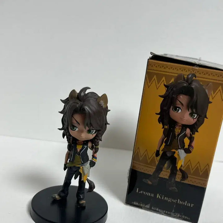 [BUNJANG] Twisted Wonderland Leona Figure / 트위스테 ) 레오나 피규어 팝니다