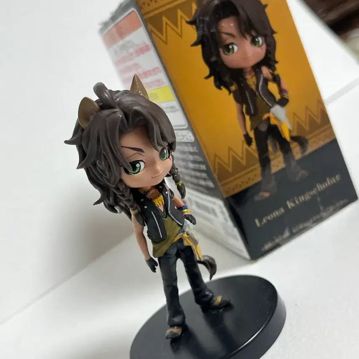 [BUNJANG] Twisted Wonderland Leona Figure / 트위스테 ) 레오나 피규어 팝니다