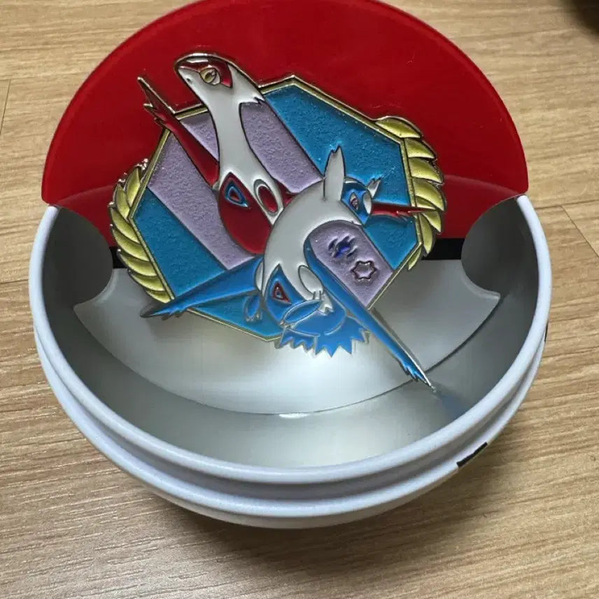 [BUNJANG] Latias &amp; Latios Can Badge Set / 라티아스&amp;라티오스 캔뱃지