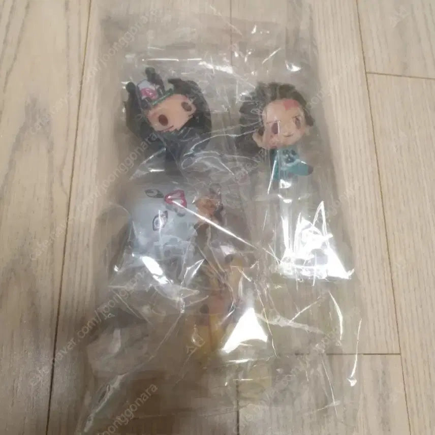 [BUNJANG] Demon Slayer 4-Piece Mini Figure Set (Sealed) / 귀멸의 칼날 미니피규어 미개봉 4종 세트로 일괄 판매합니다.