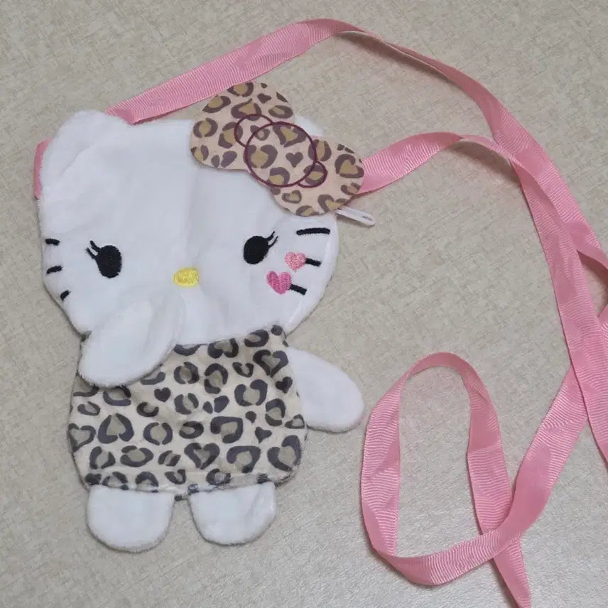[BUNJANG] Sanrio Hello Kitty Crossbody Pouch / 개봉상품) 산리오 헬로키티 크로스백 파우치 가챠