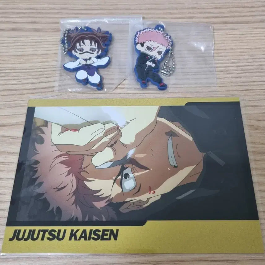 [BUNJANG] Jujutsu Kaisen Rubber Charm &amp; Postcard Bundle Set (Choso/Yuji) / 일괄 주술회전 러버참 러버스트랩 유지 쵸소우 엽서 세트 사멸회유