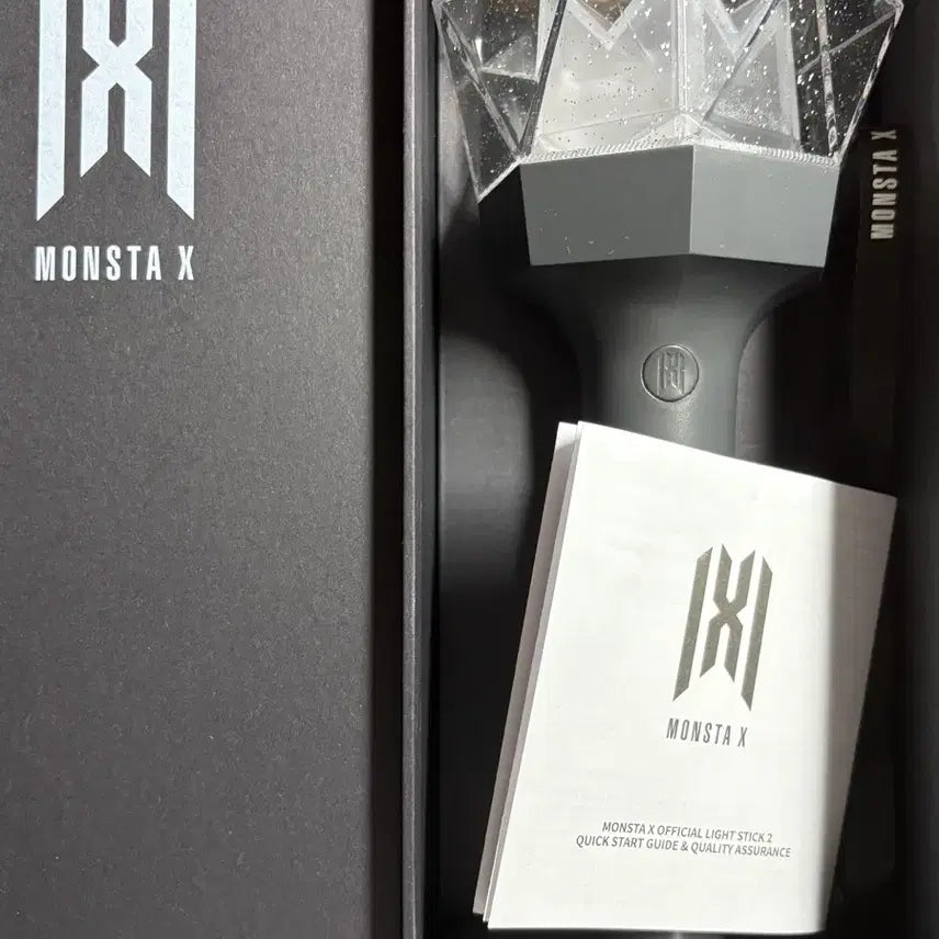 [BUNJANG] MONSTA X Monbong Version 2 Lightstick / 몬엑 몬스타엑스 응원봉 몬둥이 버전2 풀박
